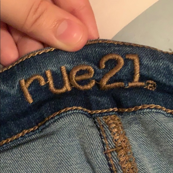 Light blue jeans - Picture 2 of 3